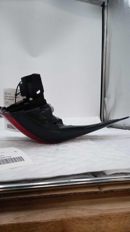 2022 Mitsubishi Outlander Right Tail Light Assembly - Silver, Used, 72K Miles