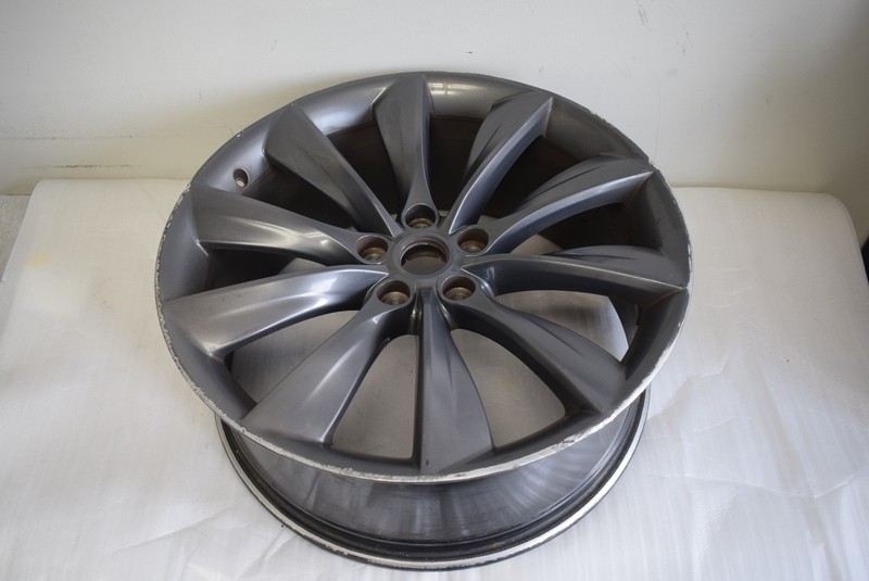 Golf 6 7 Caddy ET45 GENUINE 18x7.5 Inch VW Canyon Alloy 5G0601025BM OEM
