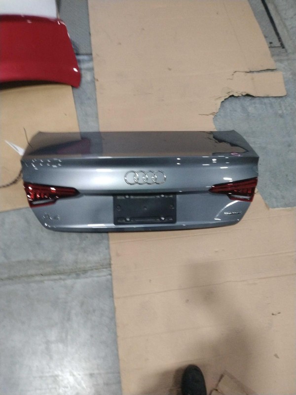 2019 Audi A4 Deck Lid Trunk Lid Grey OEM 71000 Miles - 4DR Sedan