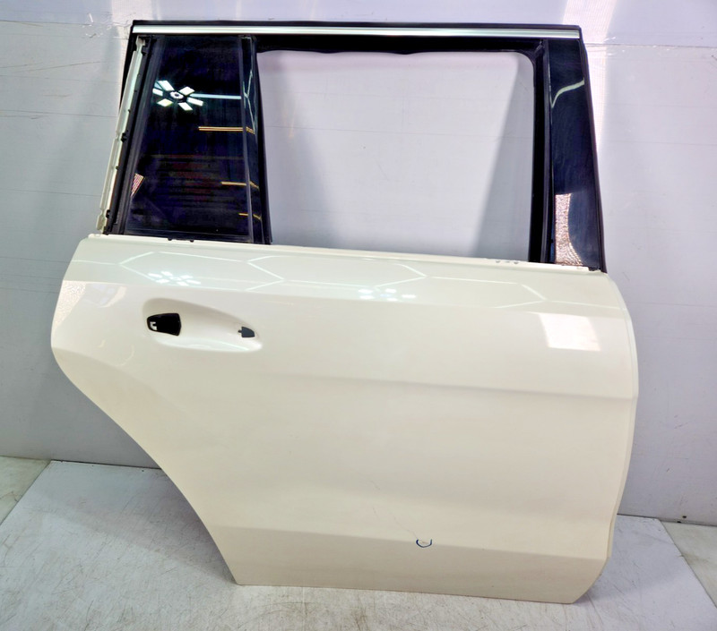 ✅ 13-19 OEM Mercedes X166 GL63 AMG Rear Right Passenger Door Shell White NOTE*