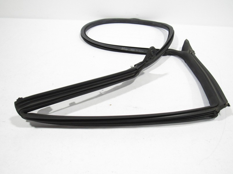 Audi RS7 C8 2022 Rear Right Passenger Door Window Weatherstrip Seal 19-24 ;:O