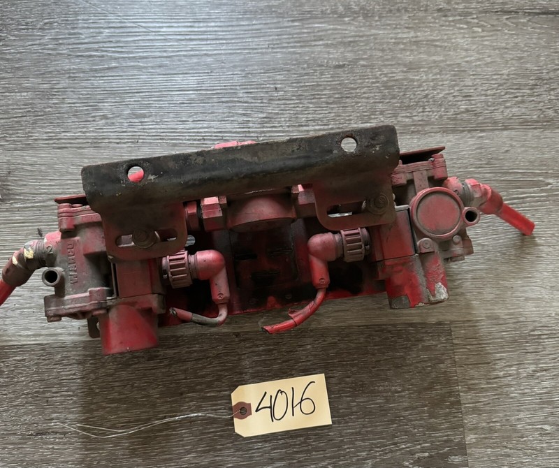 Wabco HALDEX Brake Relay Valves Assembly - P/N: 973 011 0250