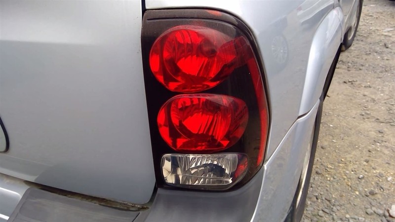 Passenger Right Tail Light Fits 02-09 TRAILBLAZER 730393