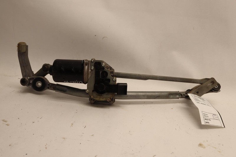 2007-2013 BMW 335I E92 E93 WINDSHIELD WIPER TRANSMISSION LINKAGE W/ MOTOR OEM