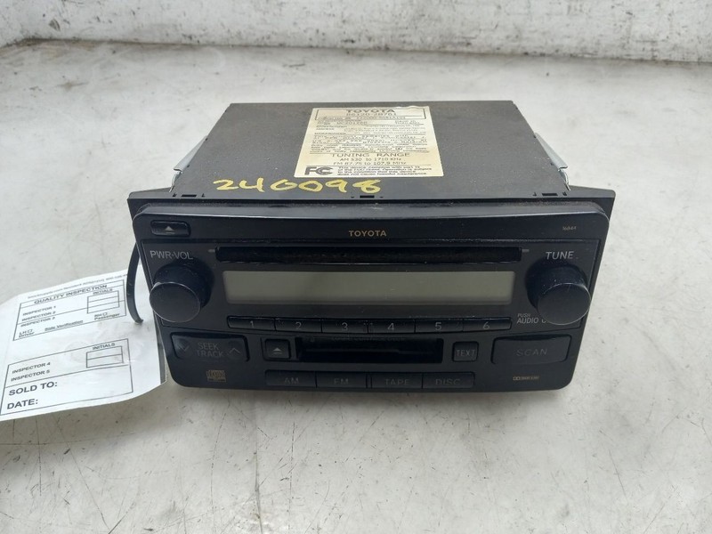 03 04 05 TOYOTA RAV 4 AUDIO RECEIVER FUJITSU TEN CD CASSETTE 86120-2B761