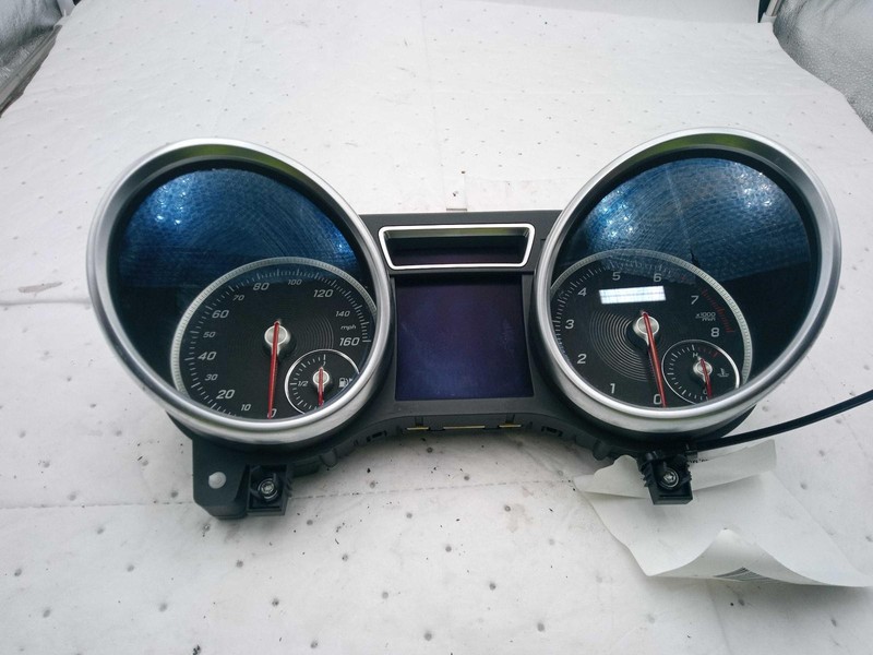 2018 Mercedes-Benz GLS-Class Speedometer Gauge OEM Silver 111K Miles NJ25-27591