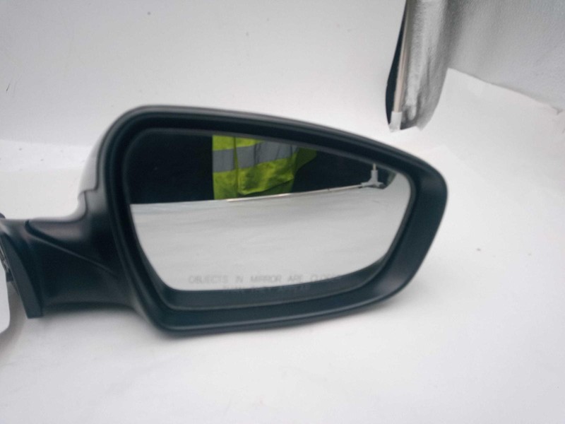 2017 KIA Forte Right Door Mirror Brown OEM Used 666370 122K Miles