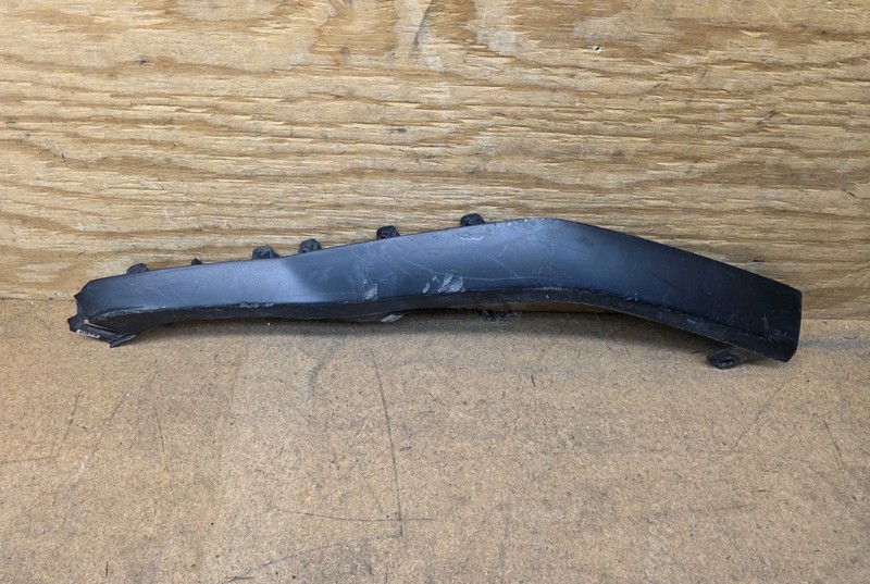 2016 17 18 2019 Lexus RX350 BASE Front Bumper Left Side Spoiler Trim 52438-0E010