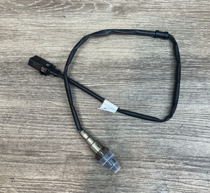 2014-17VW BEETLE 1.8L REAR LOWERO2 SENSOR OEM PART# 06K.906.262.CE