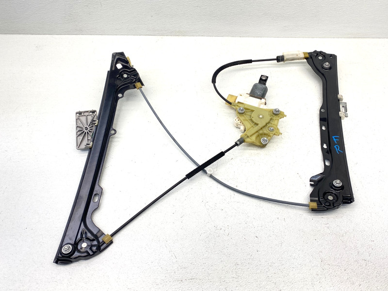 08-13 BMW M3 E92 FRONT RIGHT PASSENGER DOOR WINDOW GLASS REGULATOR OEM #A0.58