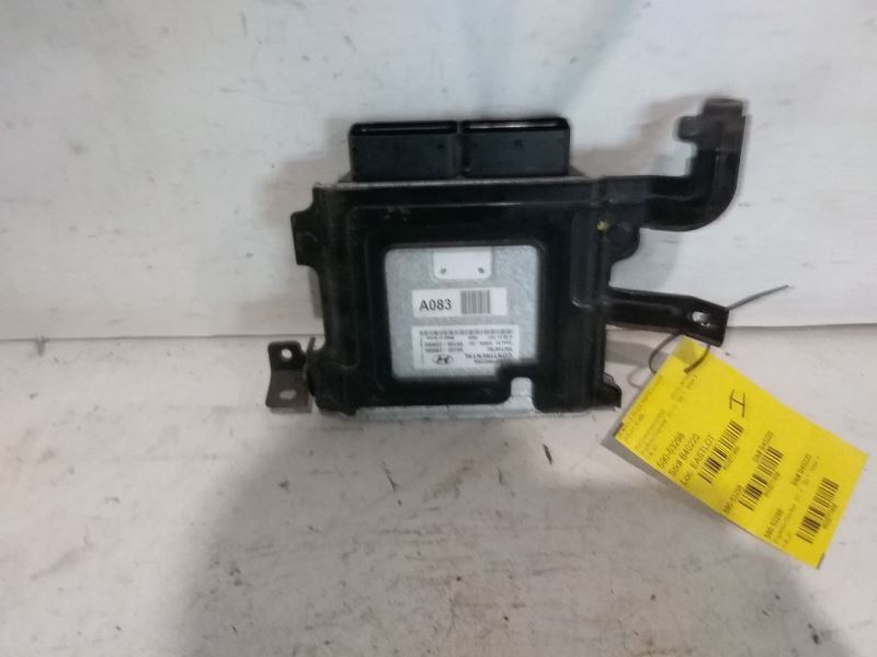 Engine ECM Electronic Control Module 1.8L Automatic Fits 11-13 ELANTRA 3277408