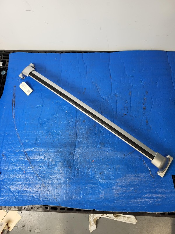 Used Oem NISSAN Roof Rail Crossbar Rear for 2022 Pathfinder Platinum 3.5L 2WD