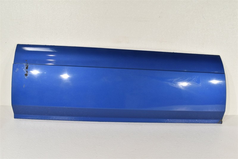 02-06 Escalade Front Door Molding Driver Trim LH AA6850