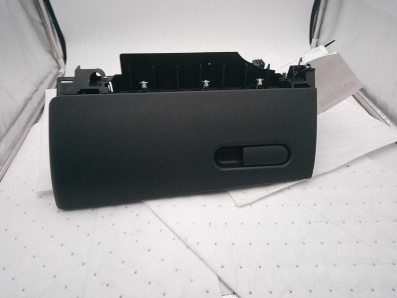 2019 MINI Countryman Glove Box OEM Used 55K Miles NJ25-28151-715274