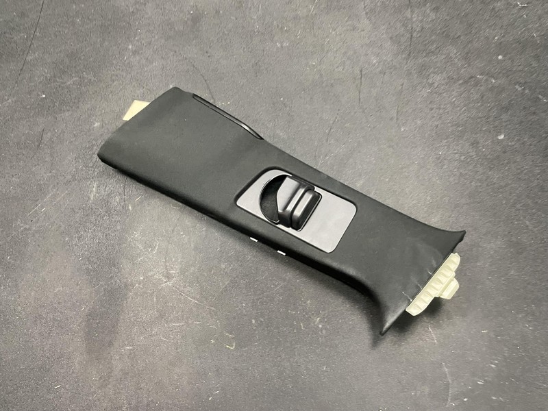 Center Left B Pillar Upper Trim Panel 2018 Mercedes GLS 550 1668300954 2017 2019