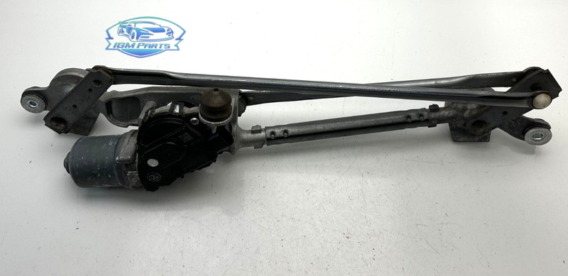 2015-2017 Hyundai Sonata Front Windshield Wiper Motor & Linkage OEM 98110-C2000