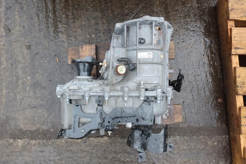 2021-2023 Jeep Wrangler JL 2.0L 4xE / Rubicon 392 OEM Transfer Case 68395037
