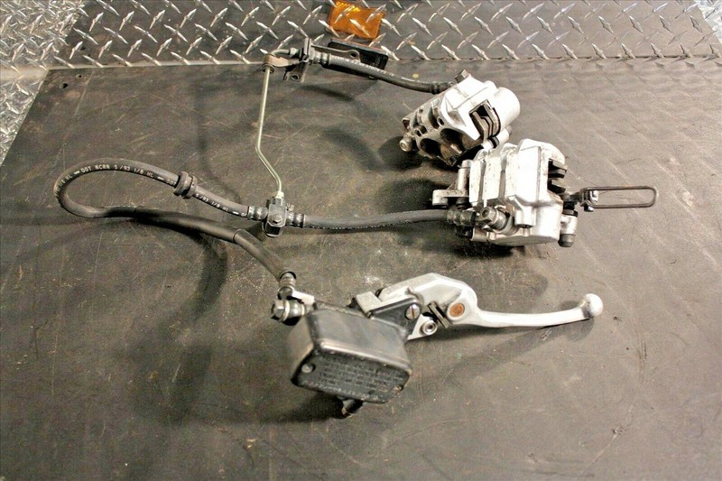 1994 HONDA CBR 600 F2 FRONT WHEEL BRAKE LEVER HANDLE MASTER CYLINDER CBR600 94