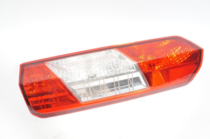 2020-2024 FORD T150 T250 TRANSIT MIDDLE ROOF RIGHT PASSENGER SIDE TAIL LIGHT OEM