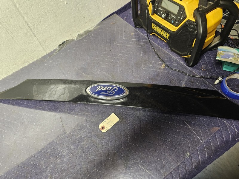 2012-2014 FORD FOCUS REAR TAIL GATE TRIM PANEL P/N BM51-F43404-AK5DST OEM USED