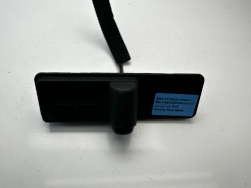 2022-2024 HYUNDAI IONIQ 5 REAR TRUNK RELEASE HANDLE W/ CAMERA OEM 99240GI100
