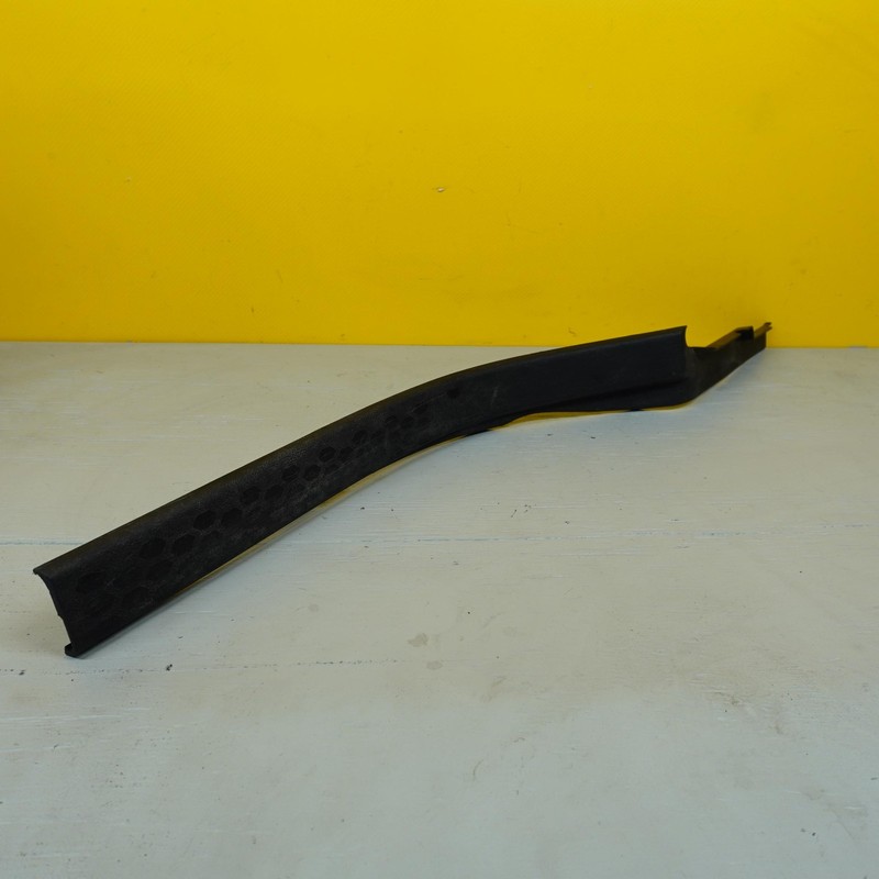 2013-2023 DODGE RAM 1500 RIGHT DOOR SILL SCUFF PLATE TRIM OEM 1DX72TRMAB