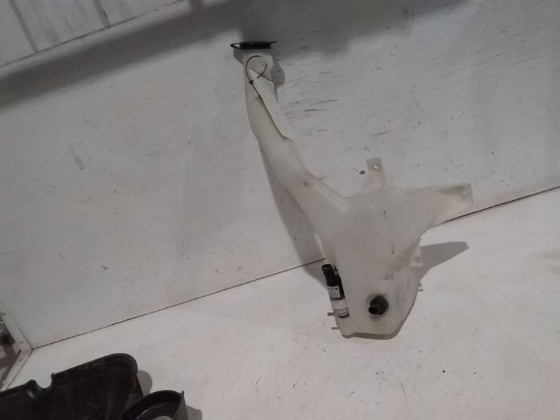 Wash Reservoir VIN W 4th Digit Limited Fits 06-16 IMPALA 3223260