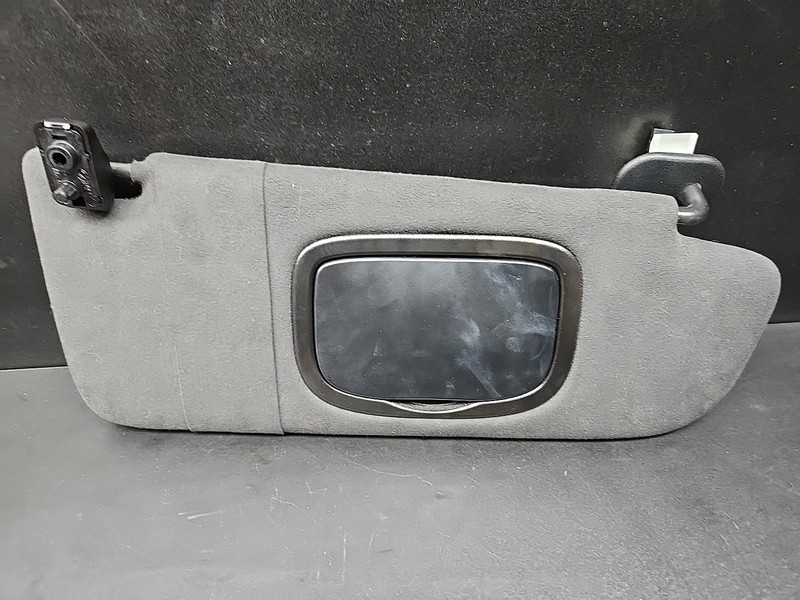 Right Passenger Sun Visor Shade Mirror Black OEM Maserati Quattroporte M156 2016