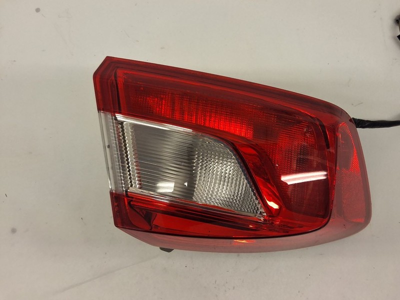 Driver Tail Light VIN B 4th Digit New Style Fits 16 CRUZE 3435856