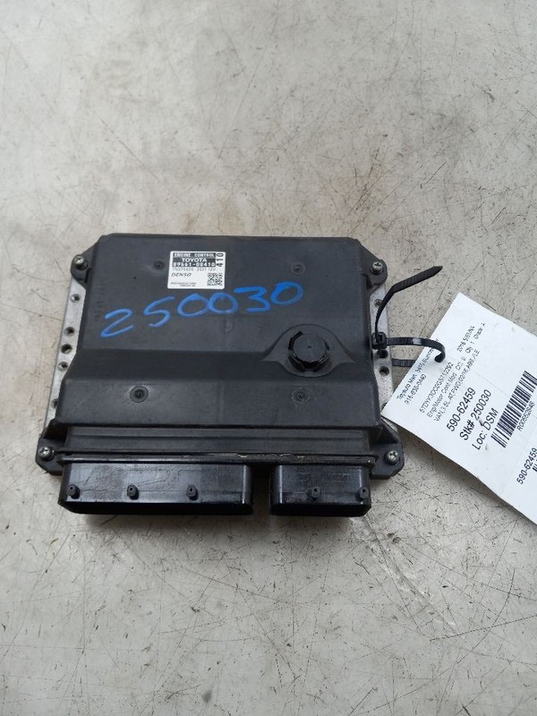 15 16 TOYOTA SIENNA XLE ECU ELECTRONIC CONTROL MODULE 89661-08410