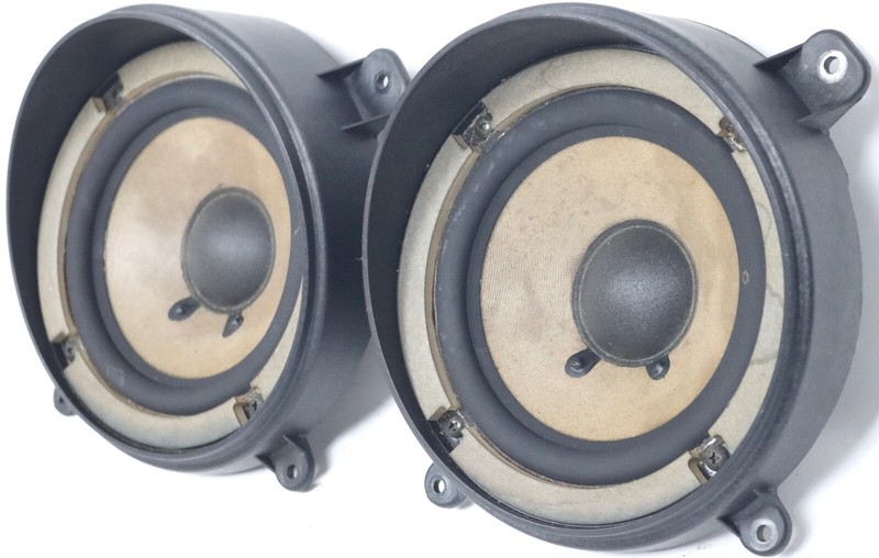 2004-2006 Pontiac GTO Rear Deck Speaker Pair 92100881 USED GM OEM