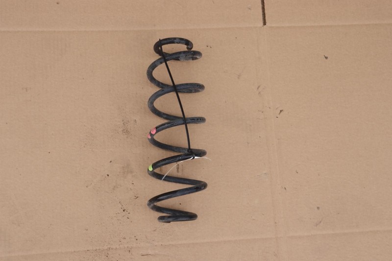 2019-2022 TOYOTA COROLLA HATCHBACK FWD REAR LEFT SIDE COIL SPRING OEM