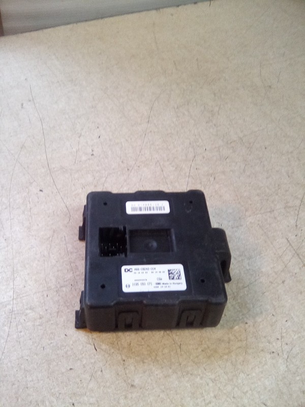 Freightliner Cascadia A66-09242-004 DC Interface Multiplexing Control Module