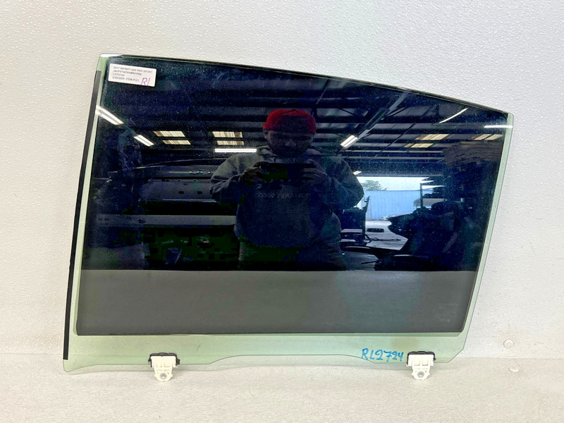 ⭐2017-2024 INFINITI Q50 REAR LEFT SIDE LH DOOR WINDOW GLASS PANEL OEM LOT2724