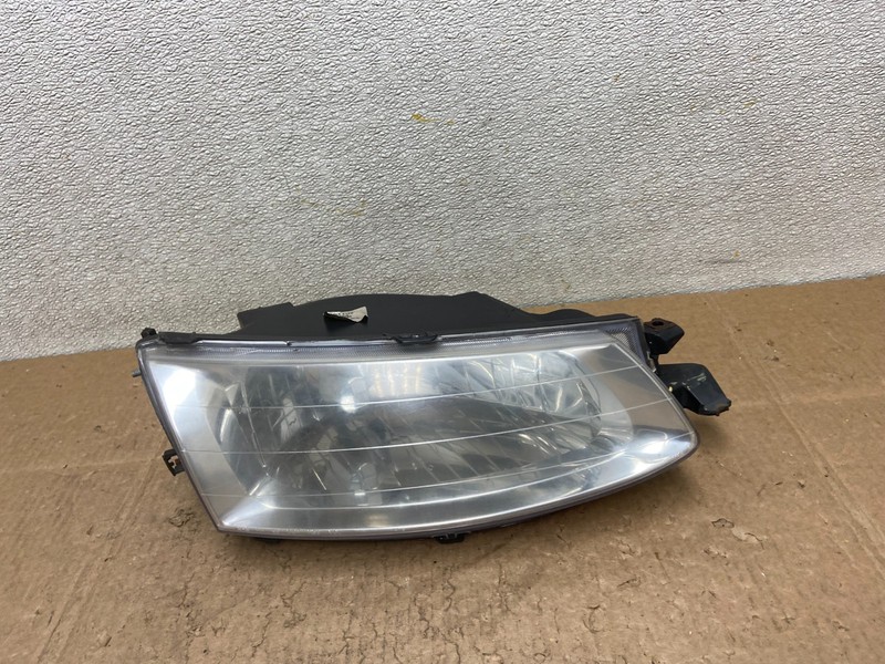 1999-2001 Toyota Solara Right Passenger RH Halogen Headlight Z1015 DW