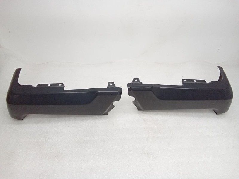 F250SD2022 Bumper End Cap 75880