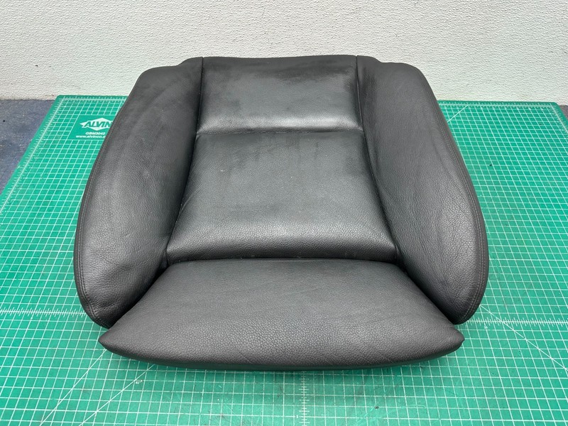 11-13 BMW F10 F07 Comfort FRONT LEFT BOTTOM LOWER SEAT CUSHION OEM