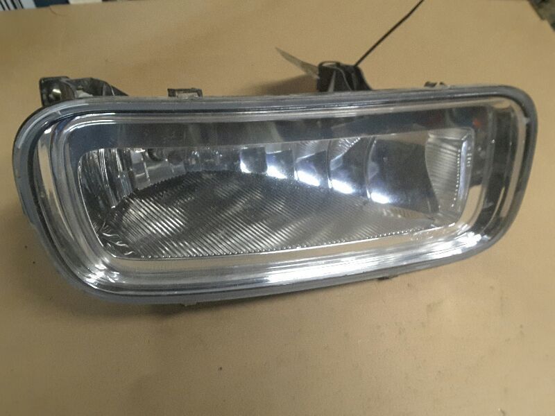 04 05 FORD F150 R. CORNER/PARK LIGHT FOG/DRIVING BUMPER MOUNTED 46543