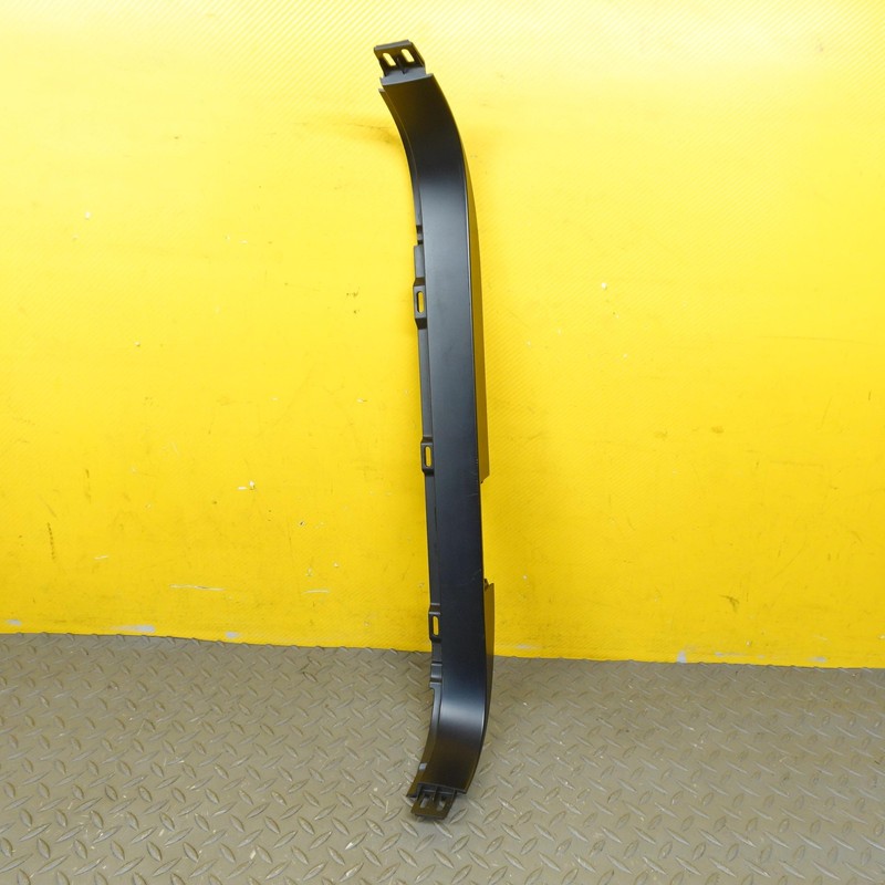 2016-2020 TESLA MODEL X REAR LEFT SIDE C PILLAR MIDDLE TRIM COVER PANEL 1105126