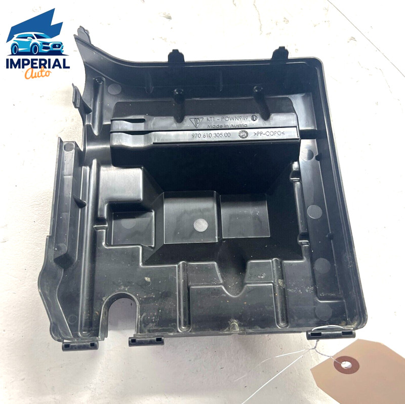 2010-2016 PORSCHE PANAMERA POWER DISTRIBUTION JUNCTION FUSE BOX LID COVER OEM