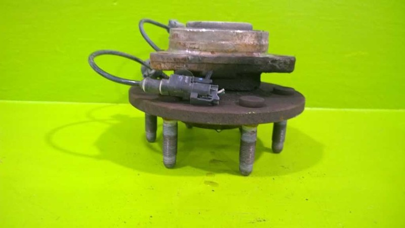 07 08 09 10 11 12 13 14 GMC YUKON XL 5.3L AT FRONT WHEEL HUB OEM 2578-112