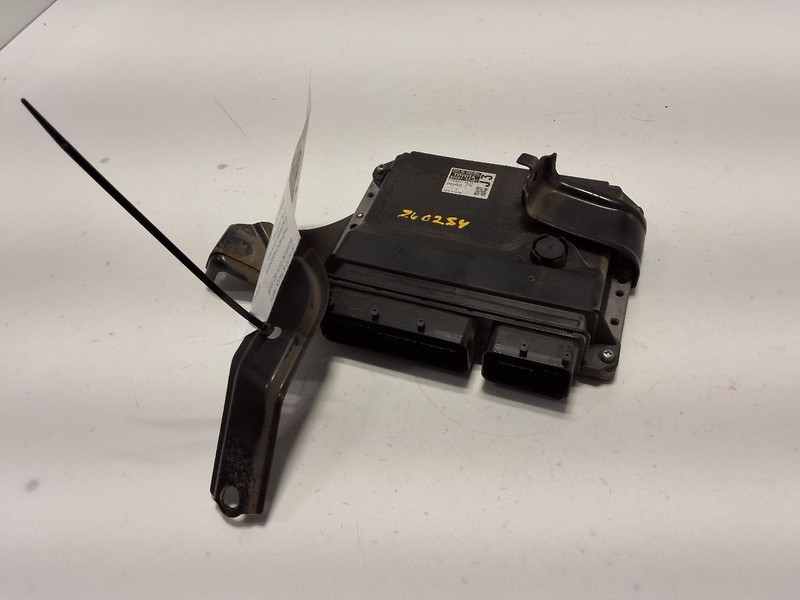 2009-2010 Toyota Rav4 Electronic Control Module 4 Cylinder 4x2 ID 89661-42J80
