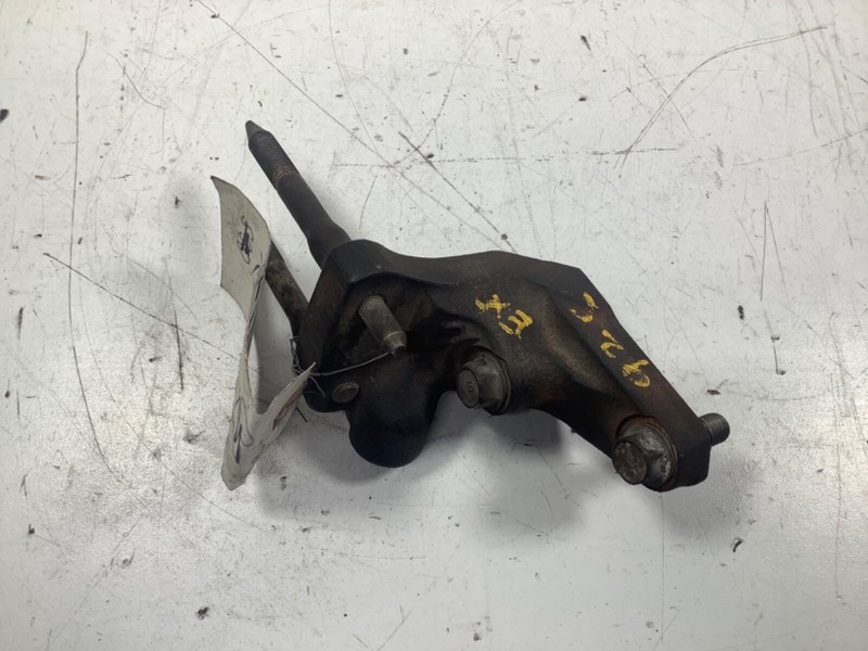 92-95 Honda Civic EX Engine Mount Bracket (Timing side) OEM