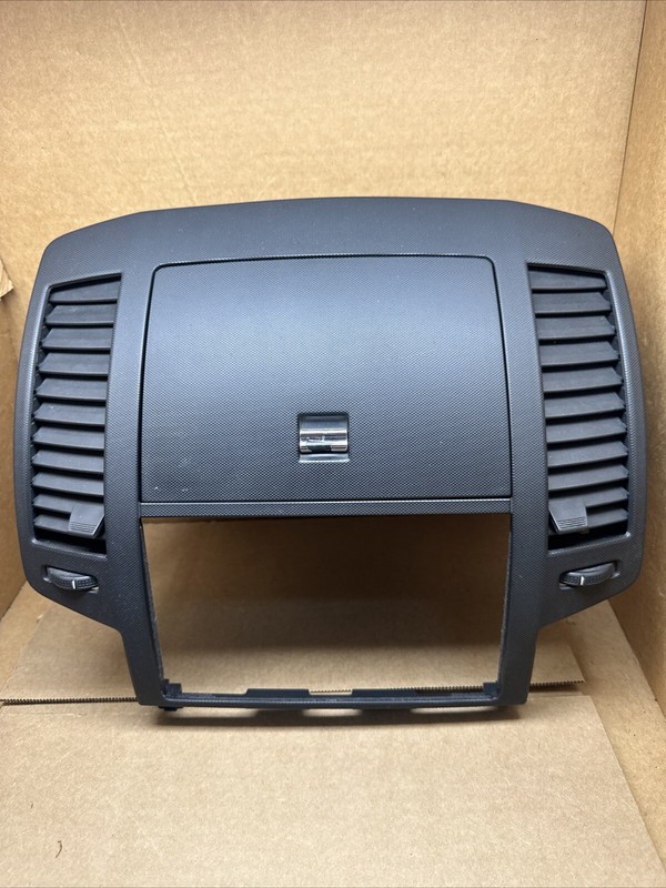 2005 2006 NISSAN ALTIMA CENTER DASH RADIO BEZEL STORAGE CUBBY VENTS GLOVE BOX