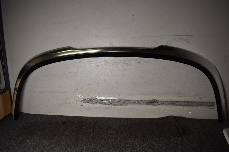 MERCEDES BENZ S 63 AMG 4MATIC TRIM MOLDING FACTORY OEM 2018-2021