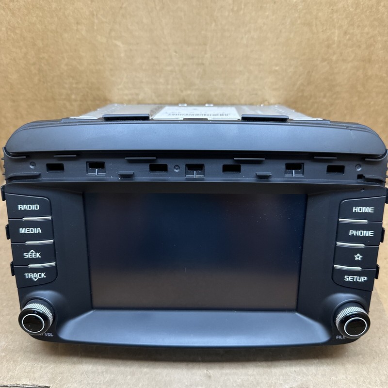 2019-2020 Kia Sorento Radio Receiver Display Screen ID 96160C6NB0WK OEM