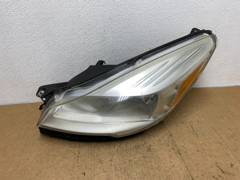 2013 - 2016 Ford Escape Headlight Left Driver Lh Side Halogen AD0708 DW