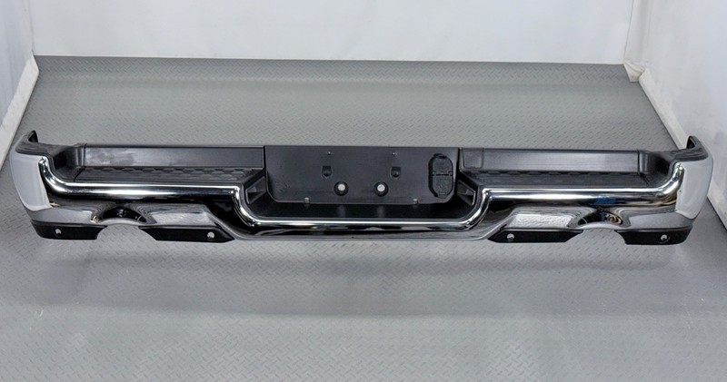 ✅ 2019-2026 RAM 1500 5th Gen OEM REAR STEP BUMPER ASSY CHROME w/ SENSOR HOLES