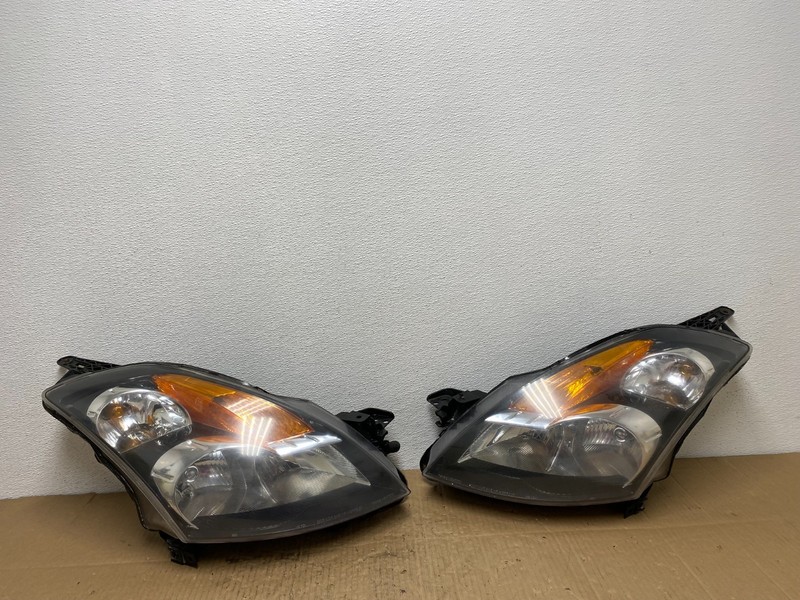 Sedan 2007 2008 2009 Nissan Altima Left+Right Set Headlights AB8411 DW