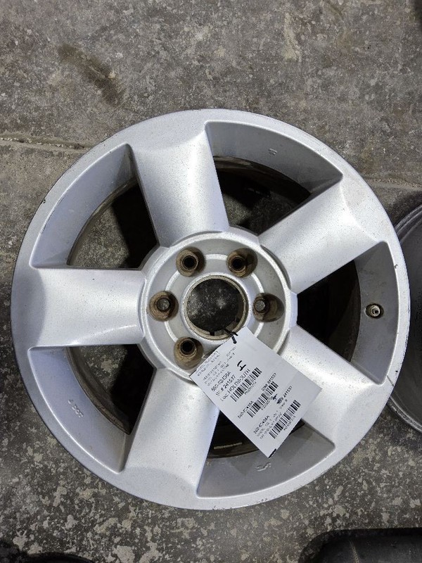 2004-2010 Nissan Titan Wheel Rim 18x8 Alloy 5 Spoke Silver